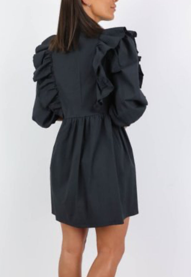 Robe chemise noire avec volants