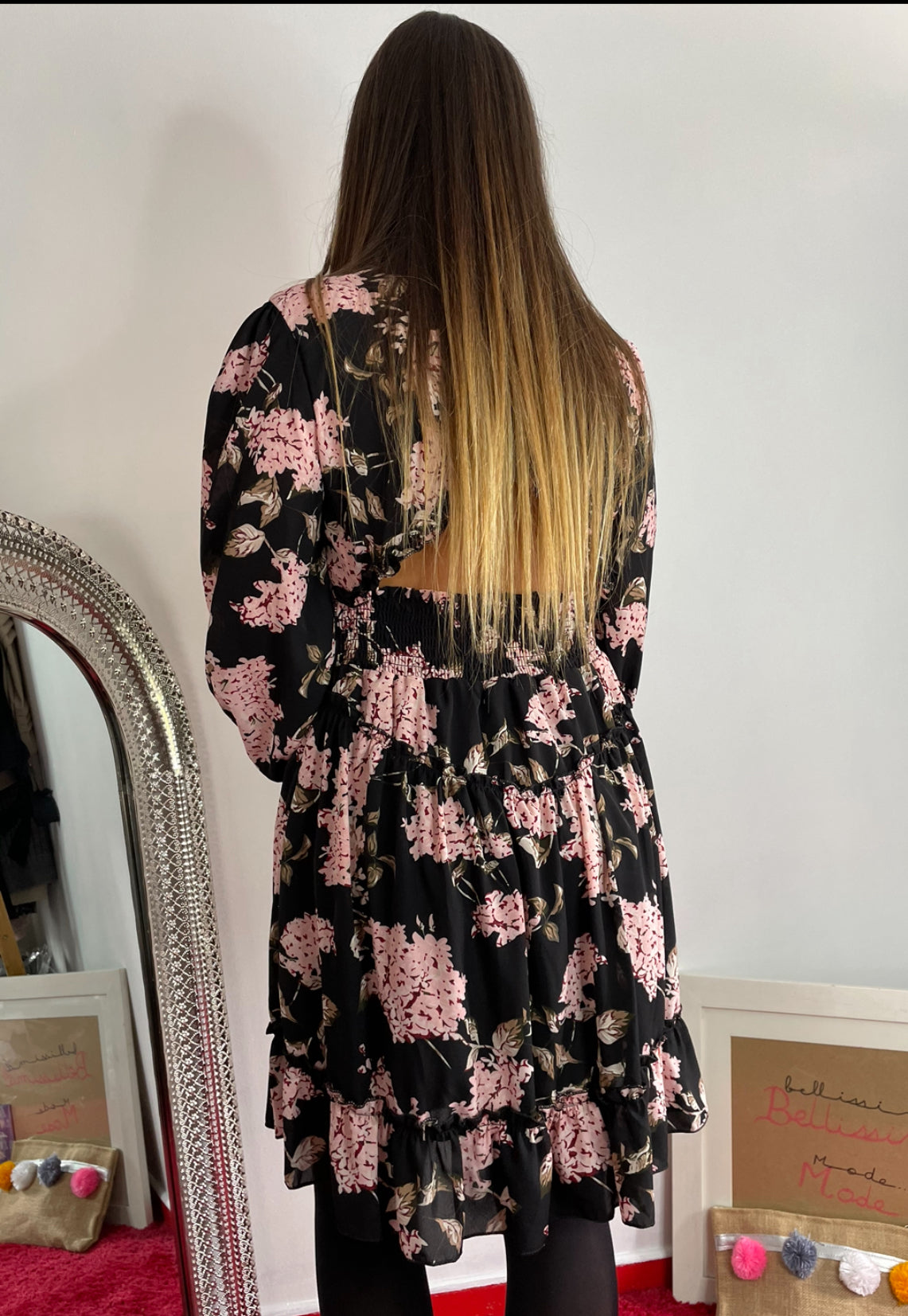 Robe NOIRE / dos ouvert