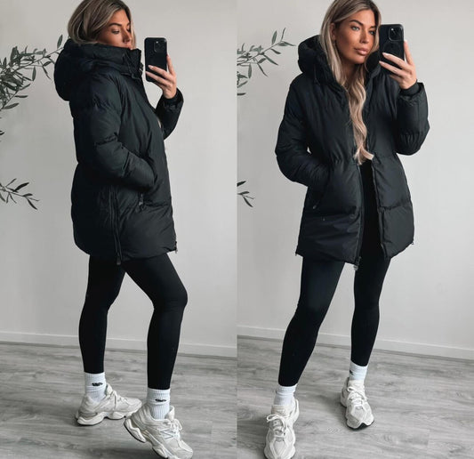 Doudoune noire à capuche