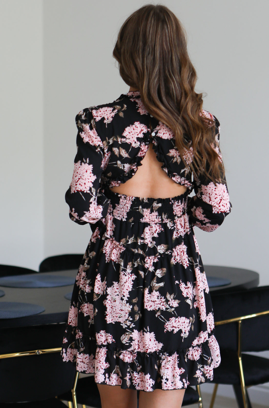 Robe NOIRE / dos ouvert