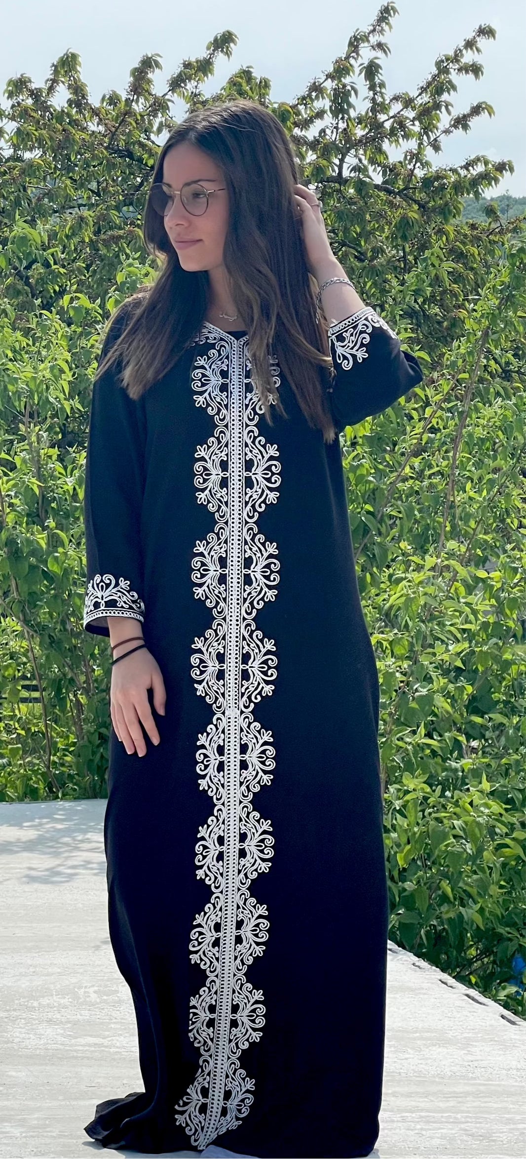 Abaya robe orientale noire Assya