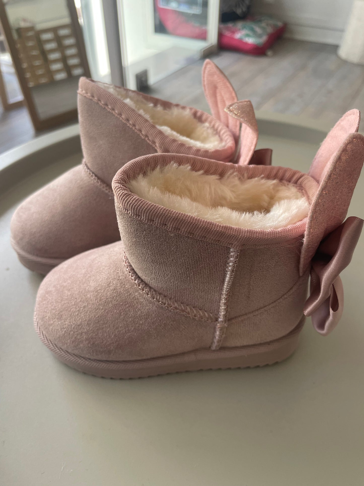 Bottines oreilles de lapins rose parme