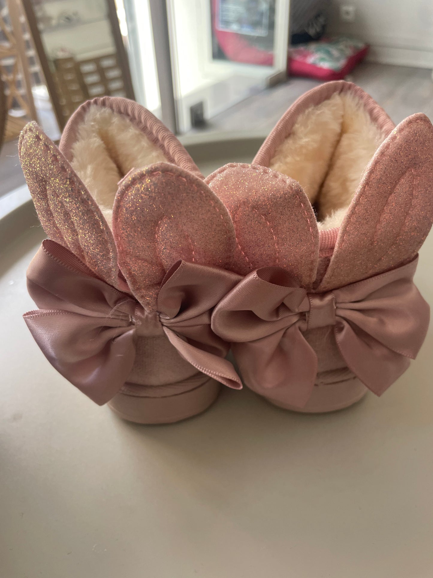 Bottines oreilles de lapins rose parme