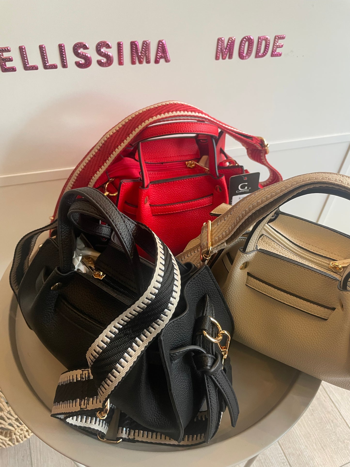 Sac à main avec anse large originale