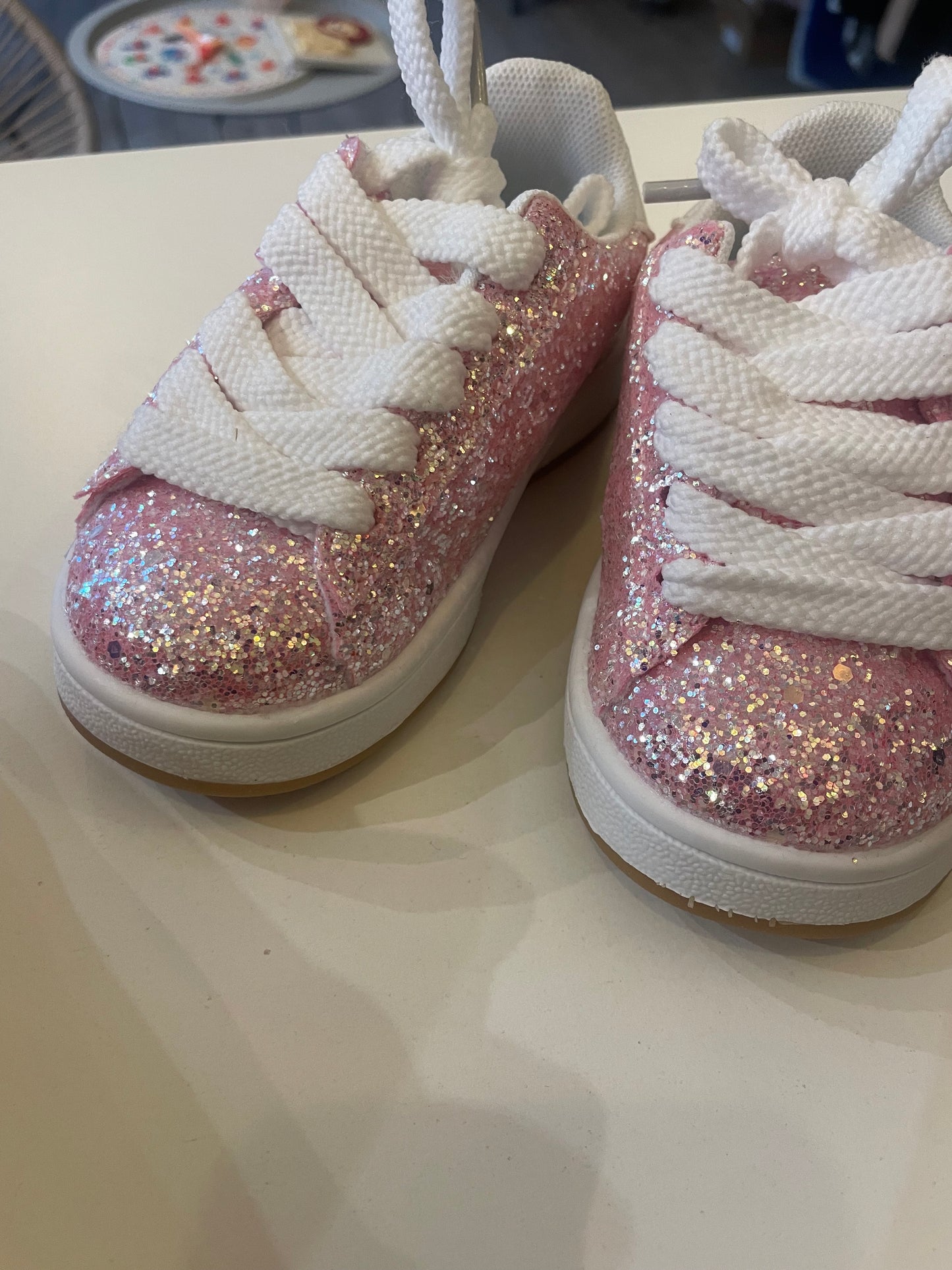 Baskets paillettes à scratch