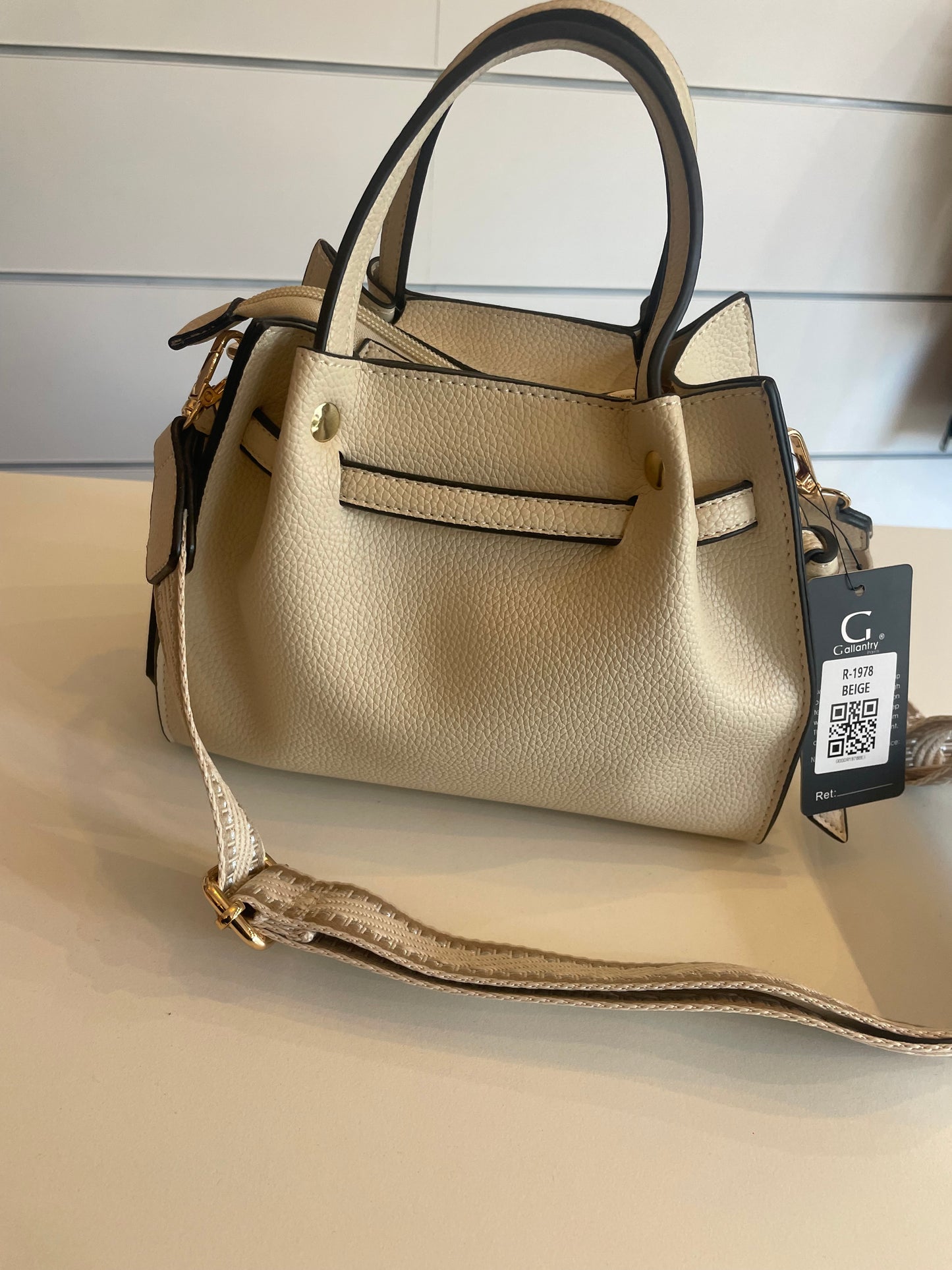 Sac à main avec anse large originale