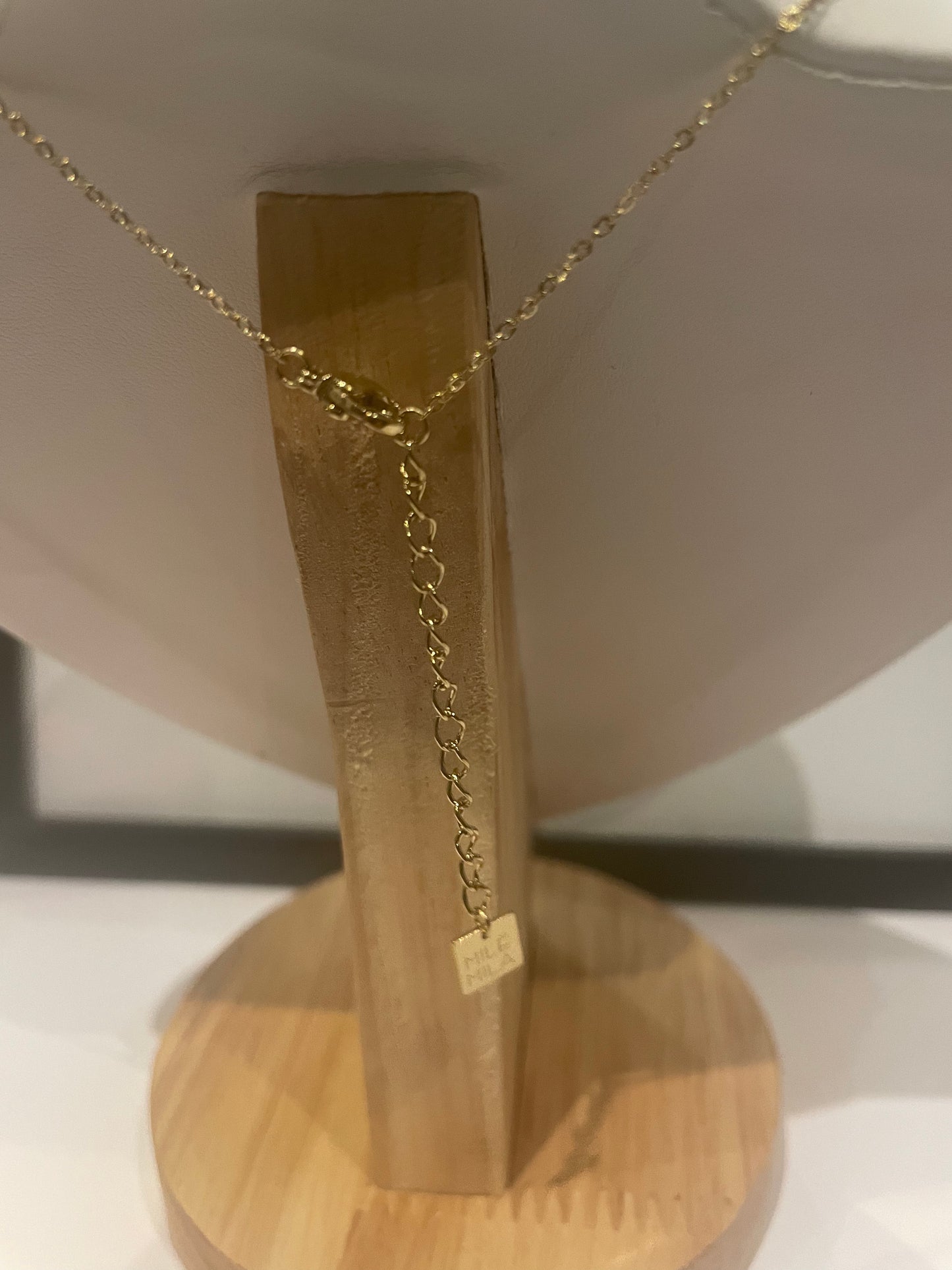 Collier médaillon « Maman Chérie » + petit cœur