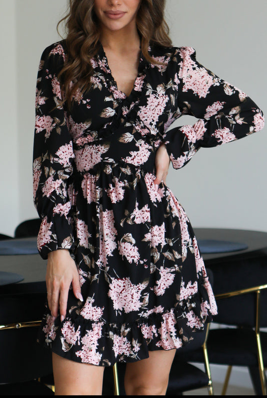 Robe NOIRE / dos ouvert